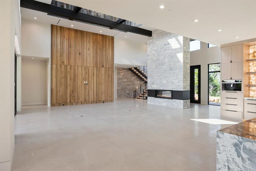 Image 33 of a home in .