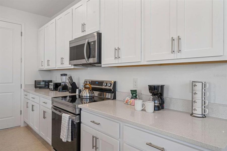 Furnished interior view inside a new home in , Davenport (Image 22). Furnished interior view inside a new home in , Davenport (Image 22).