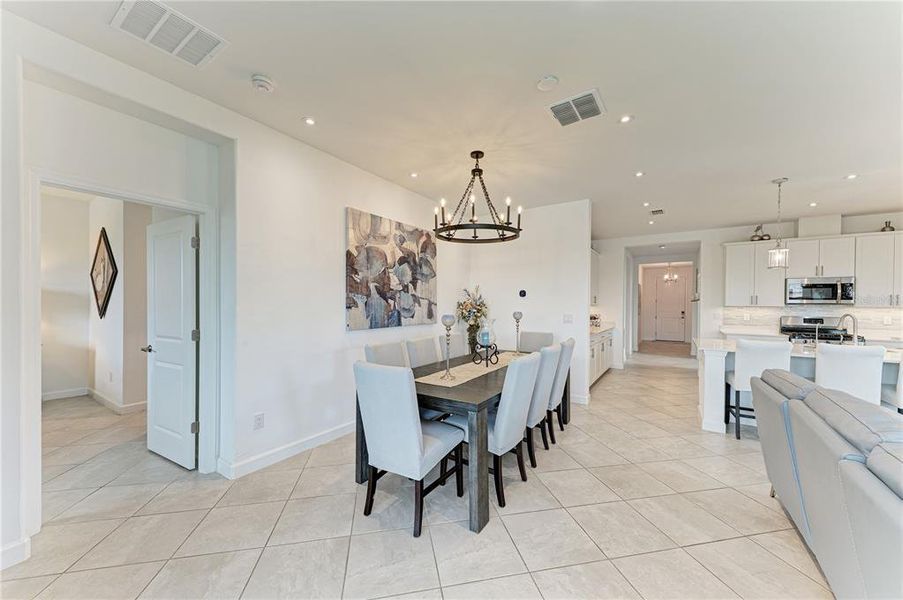 Furnished interior view inside a new home in , Lakewood Ranch (Image 18). Furnished interior view inside a new home in , Lakewood Ranch (Image 18).