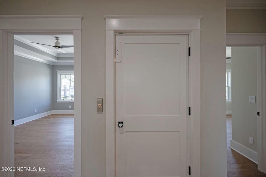 Spacious, unfurnished interior of a new home in , Jacksonville (Image 115).