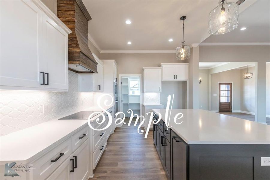 Furnished interior view inside a new home in , Abilene (Image 11).