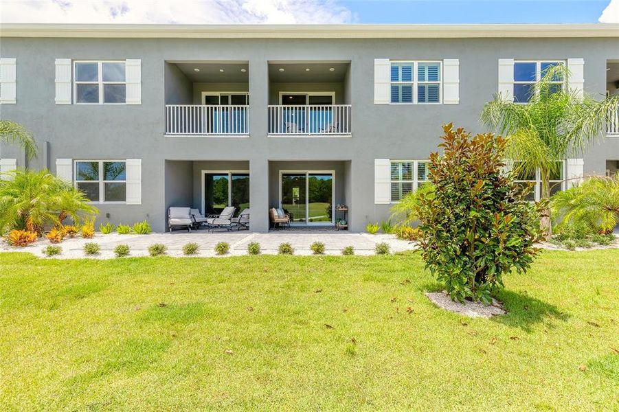 Exterior details and patio area of a home in , New Smyrna Beach (Image 27).