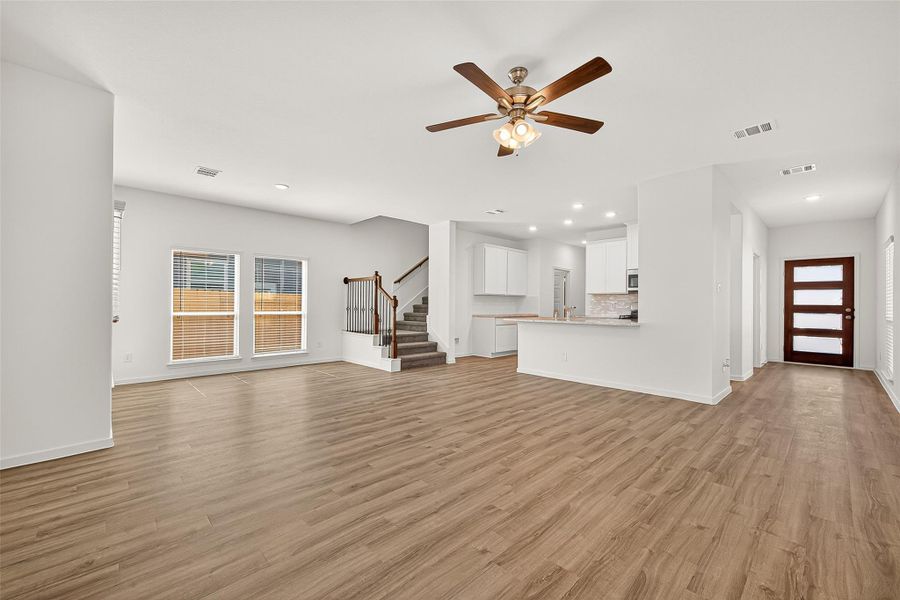 Spacious, unfurnished interior of a new home in Mill Creek Trails, Magnolia (Image 24).