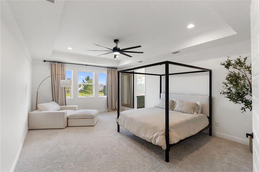 Furnished interior view inside a new home in , Bradenton (Image 35).