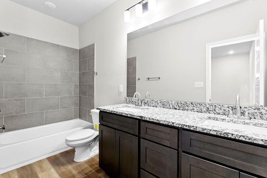 Furnished interior view inside a new home in , Fort Worth (Image 11).