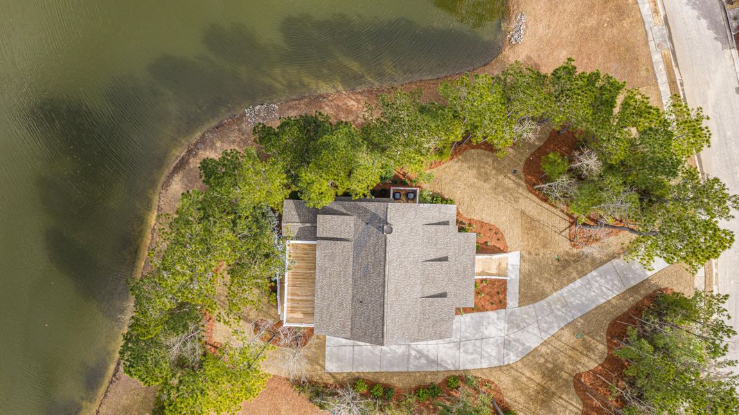 Image 58 of a home in .