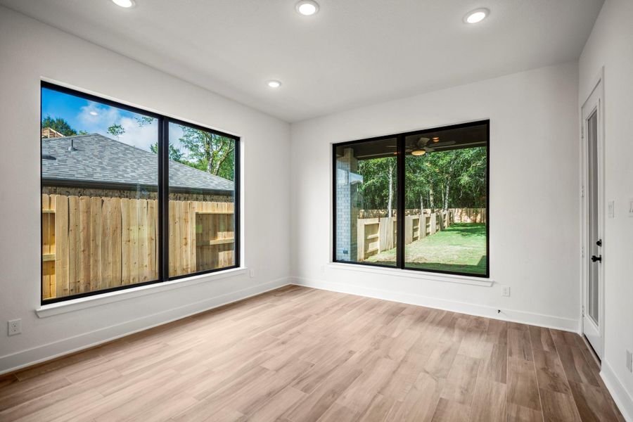 Spacious, unfurnished interior of a new home in Briarley, Montgomery (Image 44).
