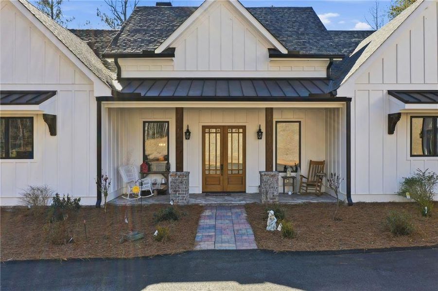 Exterior details and patio area of a home in , Dawsonville (Image 4). Exterior details and patio area of a home in , Dawsonville (Image 4).