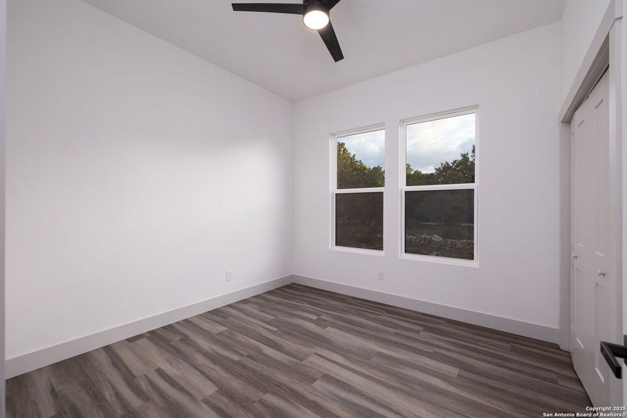 Spacious, unfurnished interior of a new home in , Fischer (Image 26).