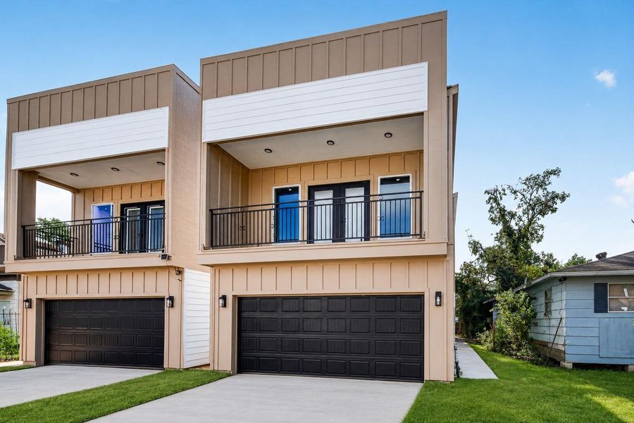 Front exterior of a new home in , Houston, TX, highlighting curb appeal (Image 22). Front exterior of a new home in , Houston, TX, highlighting curb appeal (Image 22).
