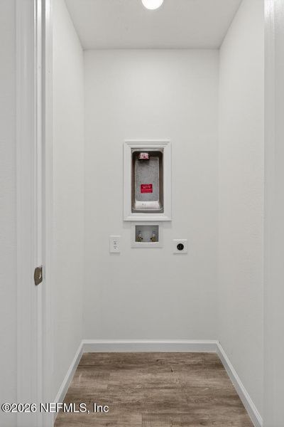 Spacious, unfurnished interior of a new home in , Jacksonville (Image 48).