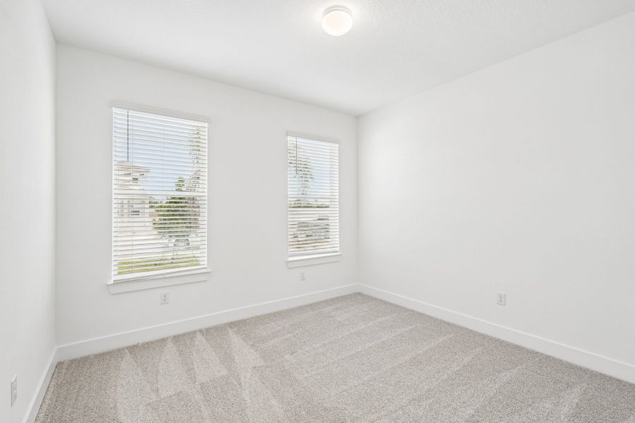 Spacious, unfurnished interior of a new home in Seaire, Parrish (Image 14).