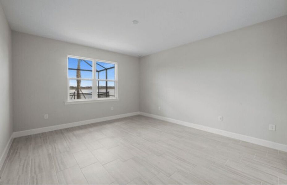 Spacious, unfurnished interior of a new home in Del Webb Oak Creek, North Fort Myers (Image 17).