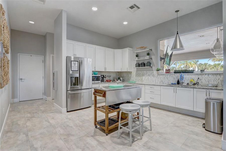 Furnished interior view inside a new home in Beaumont, Wildwood (Image 18).