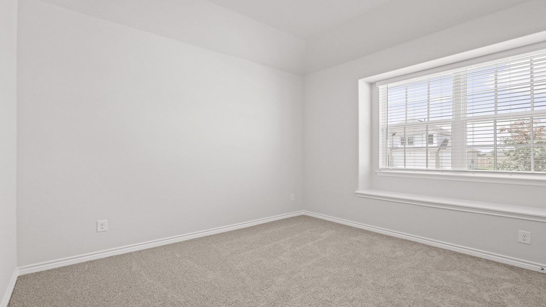 Secondary bedroom