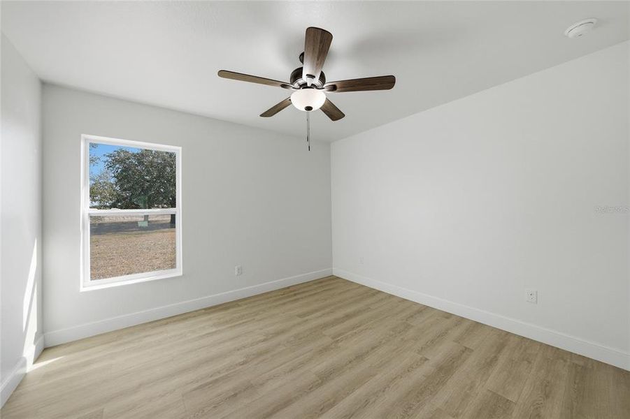 Spacious, unfurnished interior of a new home in , Arcadia (Image 24).