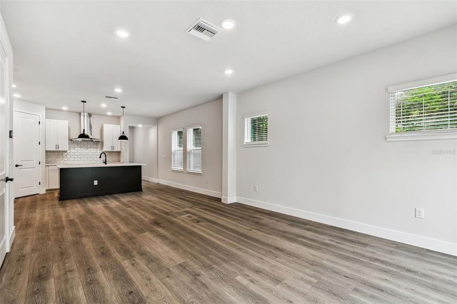Spacious, unfurnished interior of a new home in , Tampa (Image 21). Spacious, unfurnished interior of a new home in , Tampa (Image 21).