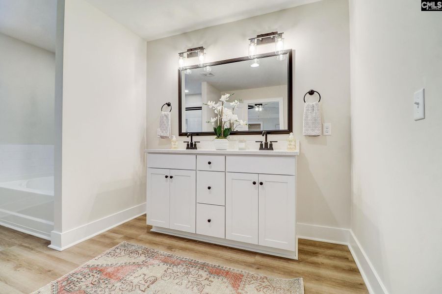 Furnished interior view inside a new home in Raglins Creek, Lugoff (Image 15). Furnished interior view inside a new home in Raglins Creek, Lugoff (Image 15).