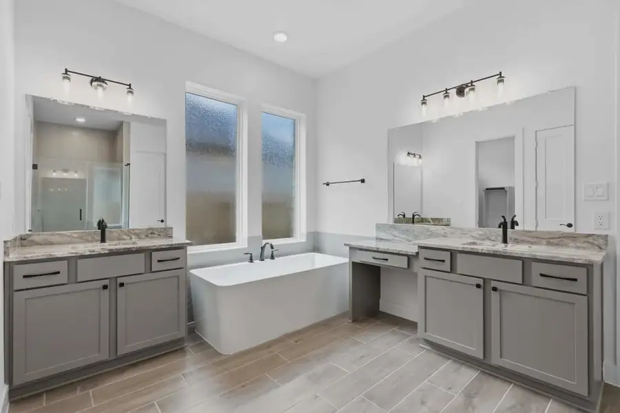 Furnished interior view inside a new home in Attwater 65's, Waller (Image 4).