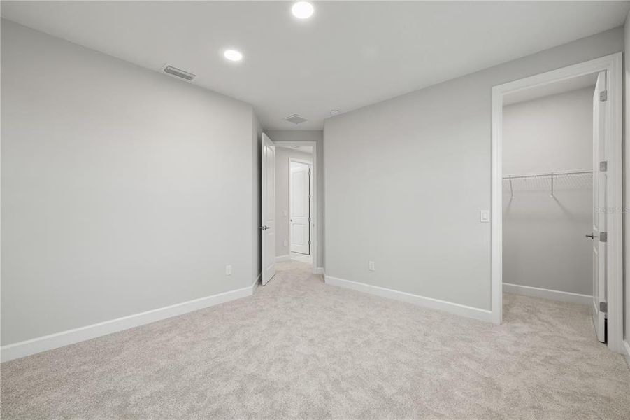 Spacious, unfurnished interior of a new home in , Winter Garden (Image 66). Spacious, unfurnished interior of a new home in , Winter Garden (Image 66).