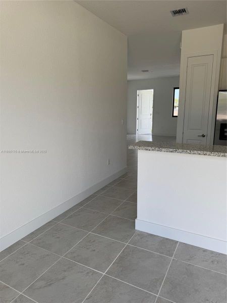 Spacious, unfurnished interior of a new home in , Homestead (Image 4). Spacious, unfurnished interior of a new home in , Homestead (Image 4).
