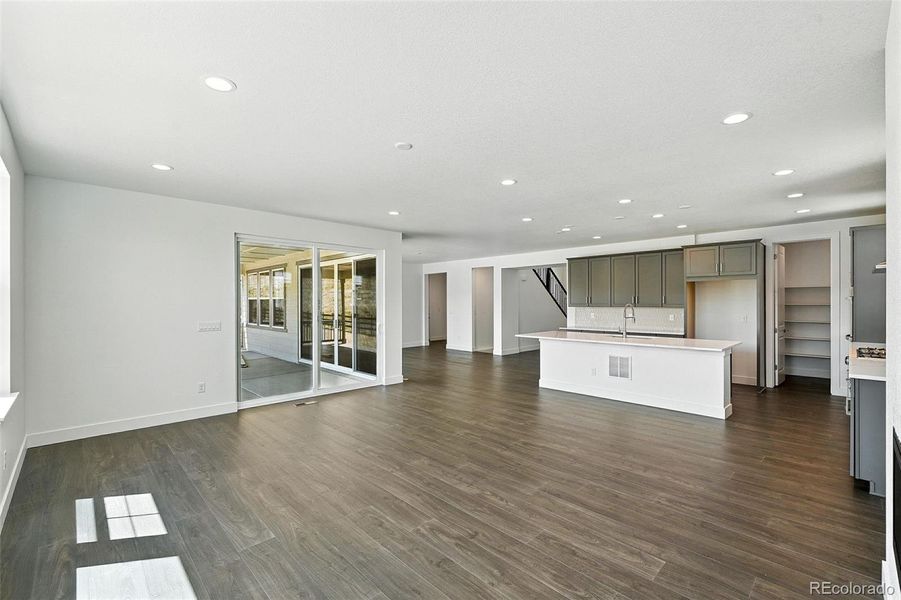 3418 Backdrop Court ~ Ready Now!