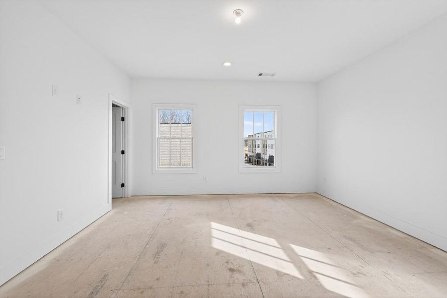 Spacious, unfurnished interior of a new home in Skyview On Broad, Sugar Hill (Image 34). Spacious, unfurnished interior of a new home in Skyview On Broad, Sugar Hill (Image 34).