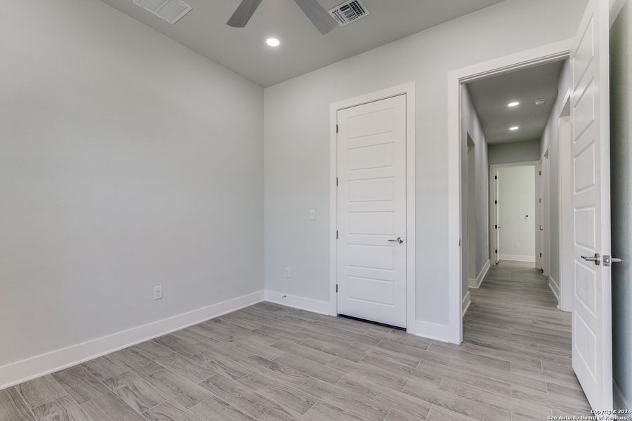 Spacious, unfurnished interior of a new home in , Poteet (Image 15). Spacious, unfurnished interior of a new home in , Poteet (Image 15).