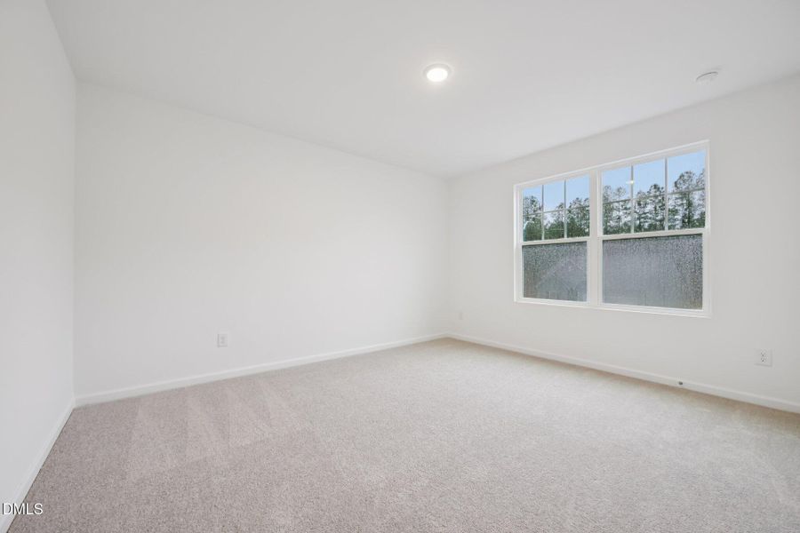 35-web-or-mls-Salers Loop-S1703-035 35-web-or-mls-Salers Loop-S1703-035