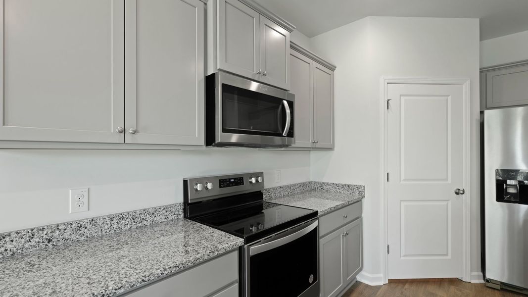 Representative furnished interior of a home built from the ELLE by D.R. Horton in Lakeview at Kitfield, Moncks Corner (Image 6).