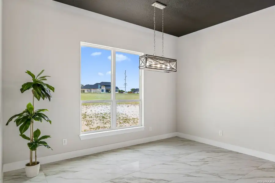Spacious, unfurnished interior of a new home in , La Vernia (Image 38). Spacious, unfurnished interior of a new home in , La Vernia (Image 38).