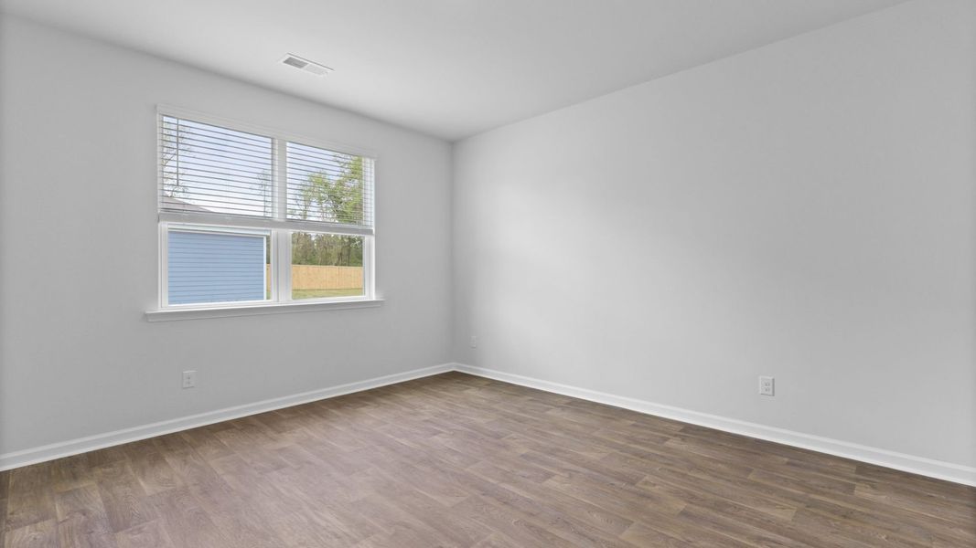Representative unfurnished interior of a home built from the ARCHER-EXP by D.R. Horton in Lakeview at Kitfield, Moncks Corner (Image 22).