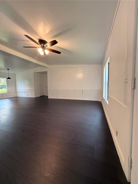 Spacious, unfurnished interior of a new home in , Moore Haven (Image 12).
