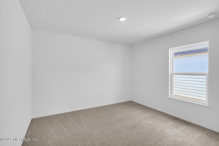 Spacious, unfurnished interior of a new home in Rolling Hills, Green Cove Springs (Image 17). Spacious, unfurnished interior of a new home in Rolling Hills, Green Cove Springs (Image 17).