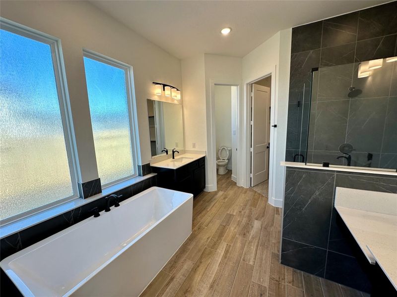 Furnished interior view inside a new home in Briarley, Montgomery (Image 18).