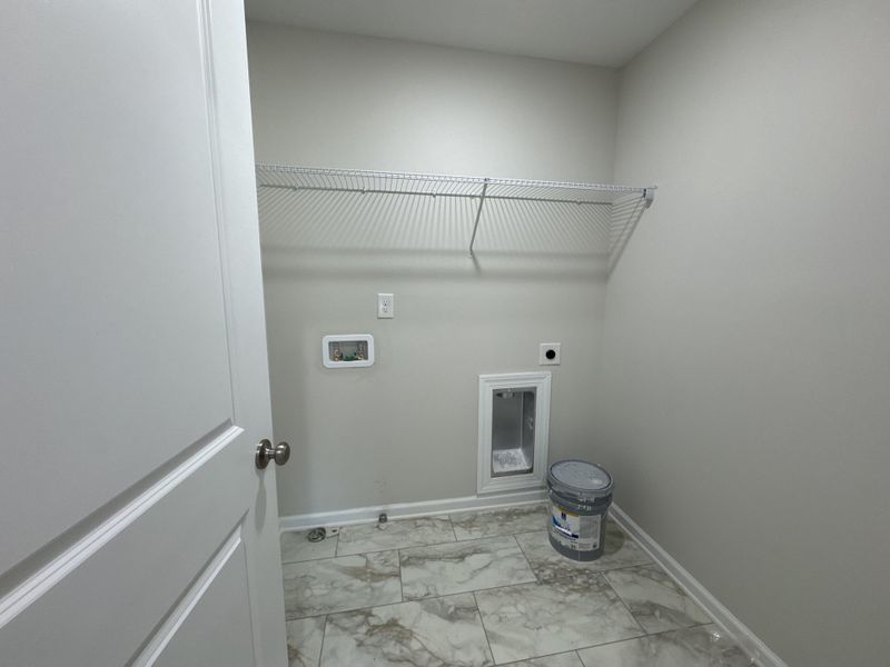 Spacious, unfurnished interior of a new home in Forrest Bluff, North Augusta (Image 16).