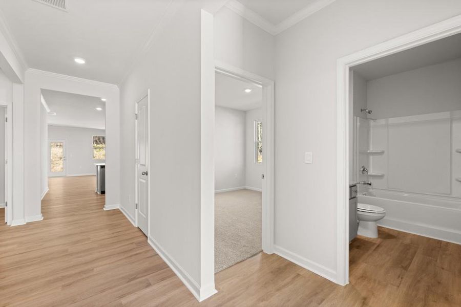 Spacious, unfurnished interior of a new home in Northwoods at Mirror Lake, Villa Rica (Image 31).