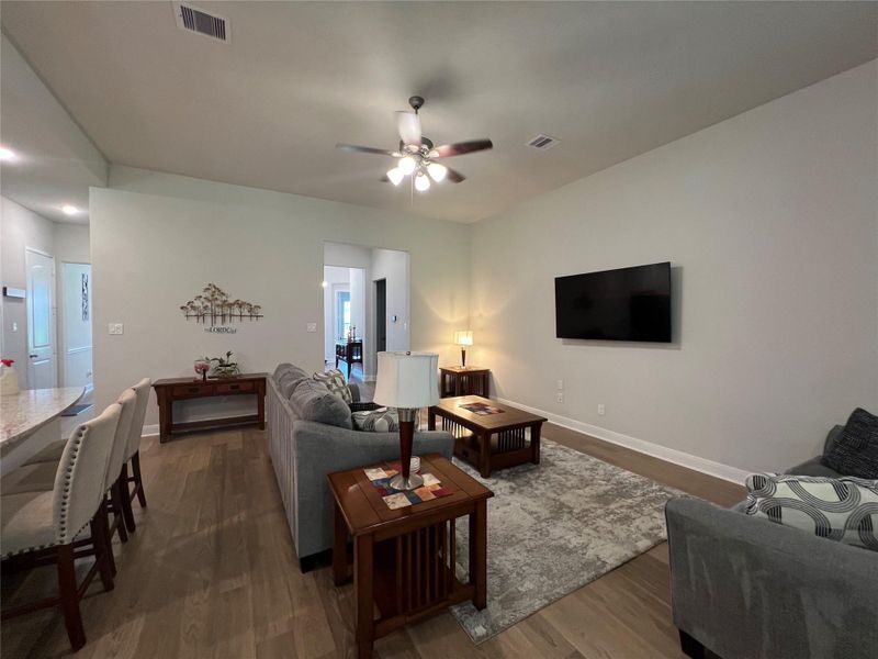 Furnished interior view inside a new home in , Conroe (Image 40). Furnished interior view inside a new home in , Conroe (Image 40).
