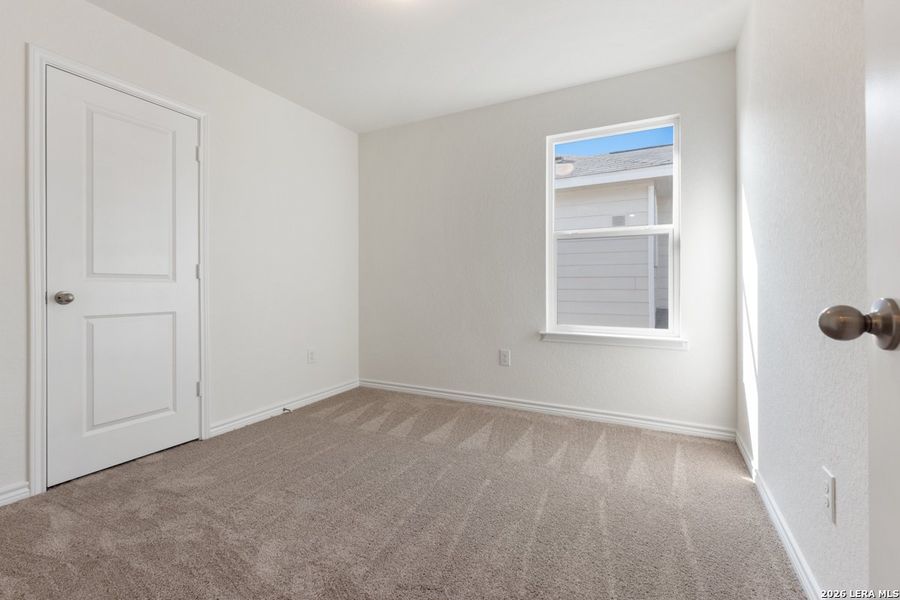 Spacious, unfurnished interior of a new home in Spanish Trails Villas, San Antonio (Image 16).