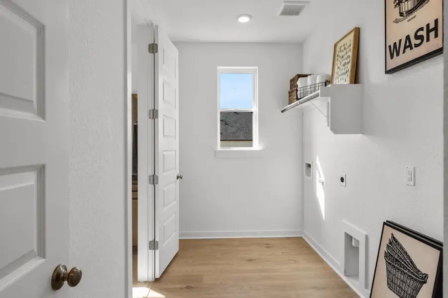 **PHOTO REPRESENTATIVE OF FLOORPLAN ONLY**