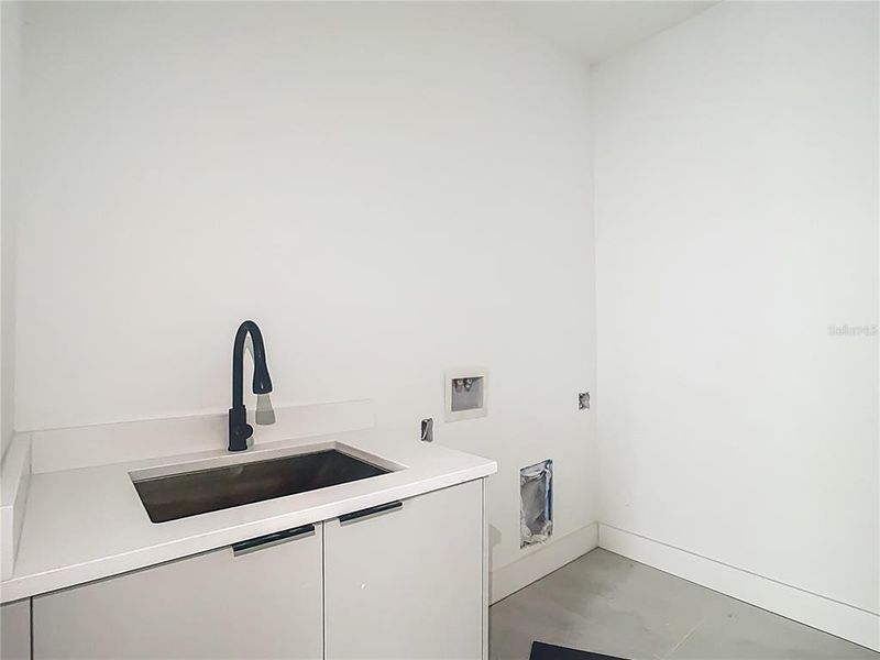 Close-up of interior finishes inside a home in , Port Charlotte (Image 12). Close-up of interior finishes inside a home in , Port Charlotte (Image 12).