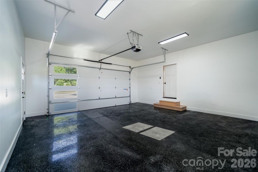 Spacious, unfurnished interior of a new home in , Hendersonville (Image 18). Spacious, unfurnished interior of a new home in , Hendersonville (Image 18).
