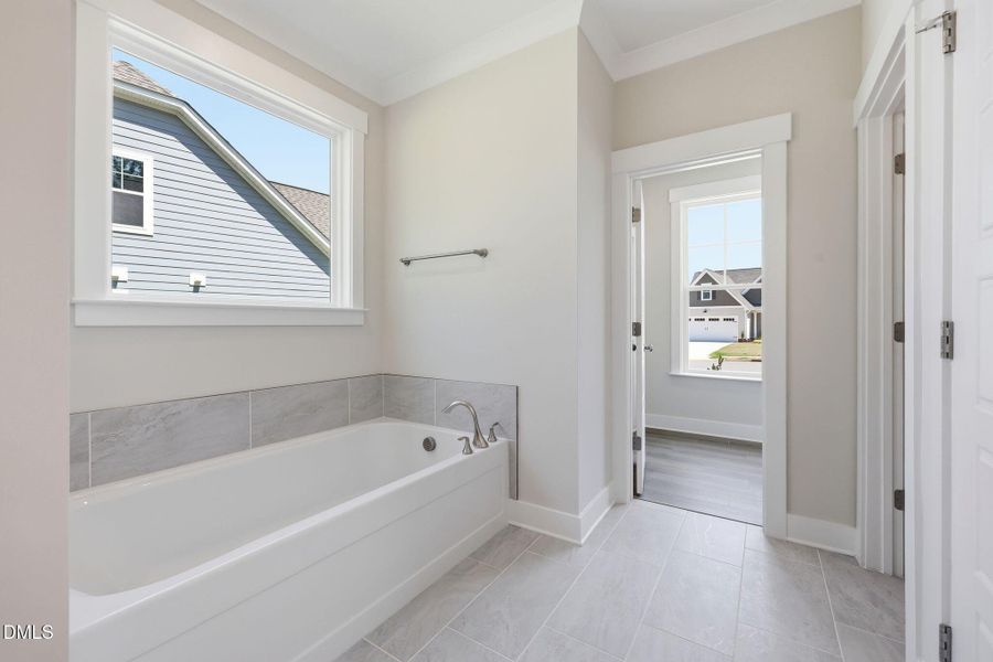 29-web-or-mls-6S8A9002 29-web-or-mls-6S8A9002