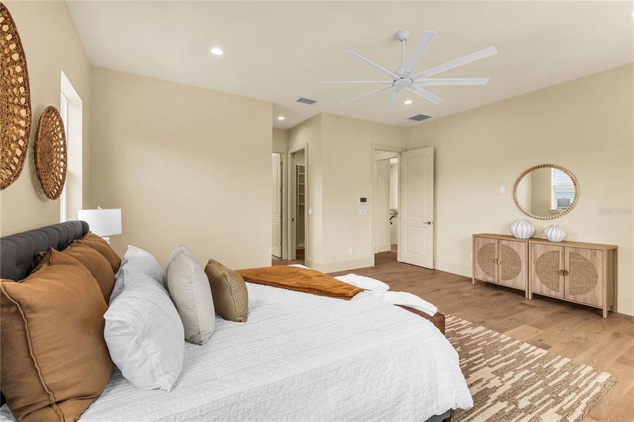 Furnished interior view inside a new home in , Orlando (Image 37). Furnished interior view inside a new home in , Orlando (Image 37).