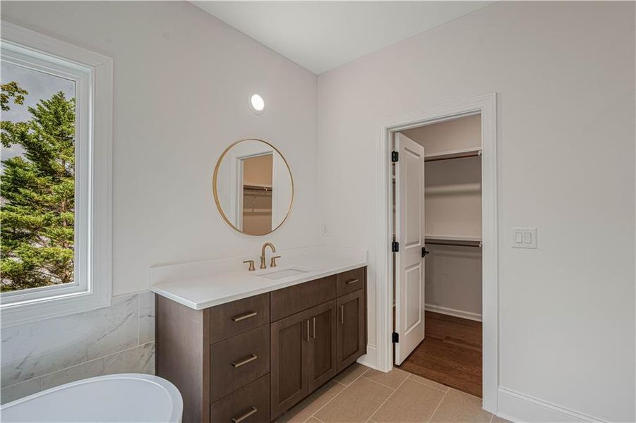 Furnished interior view inside a new home in Bellwyn, Johns Creek (Image 30).