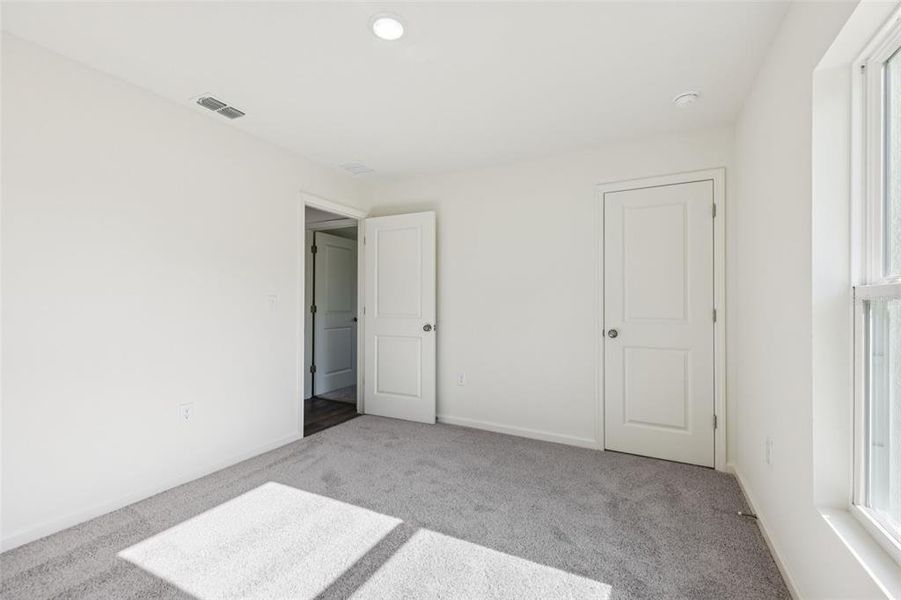 Spacious, unfurnished interior of a new home in Sable Run, Ocala (Image 23). Spacious, unfurnished interior of a new home in Sable Run, Ocala (Image 23).