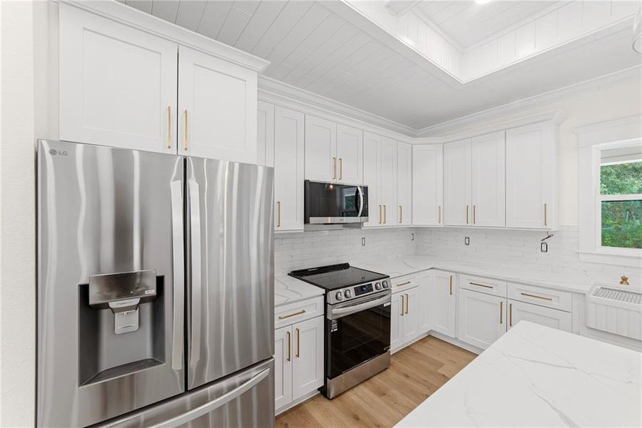 Furnished interior view inside a new home in , Webster (Image 5).