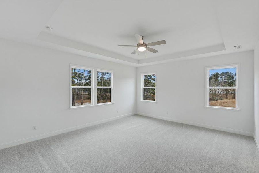 Spacious, unfurnished interior of a new home in Reserve at Hickory Walk, Kennesaw (Image 31).