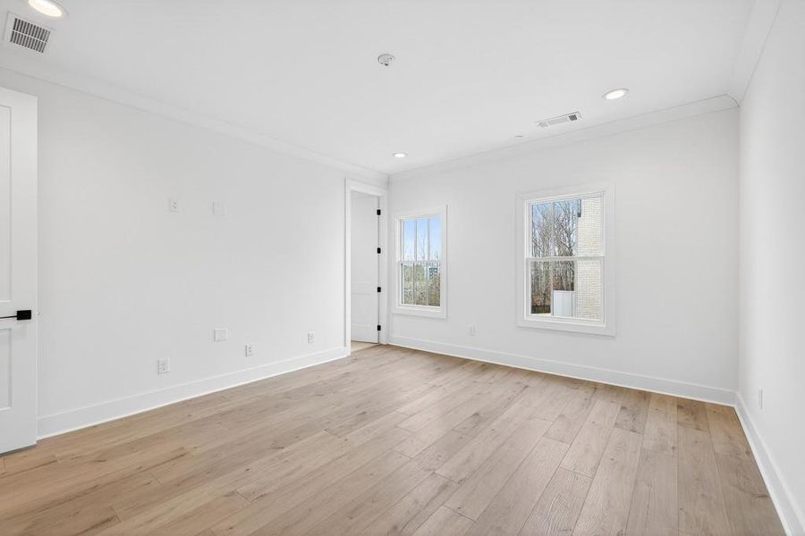 Spacious, unfurnished interior of a new home in Skyview On Broad, Sugar Hill (Image 20). Spacious, unfurnished interior of a new home in Skyview On Broad, Sugar Hill (Image 20).