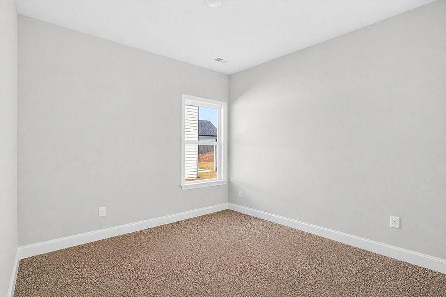 Spacious, unfurnished interior of a new home in , Homer (Image 12).